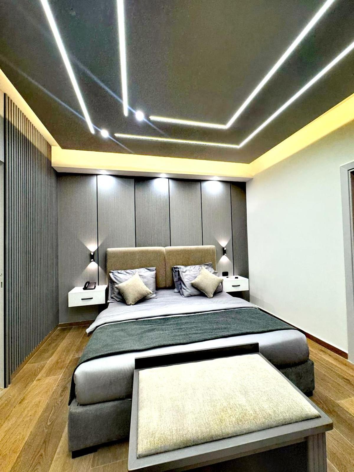 Queens Suite Hotel Бейрут Екстер'єр фото