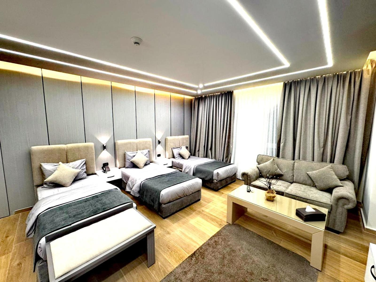 Queens Suite Hotel Бейрут Екстер'єр фото