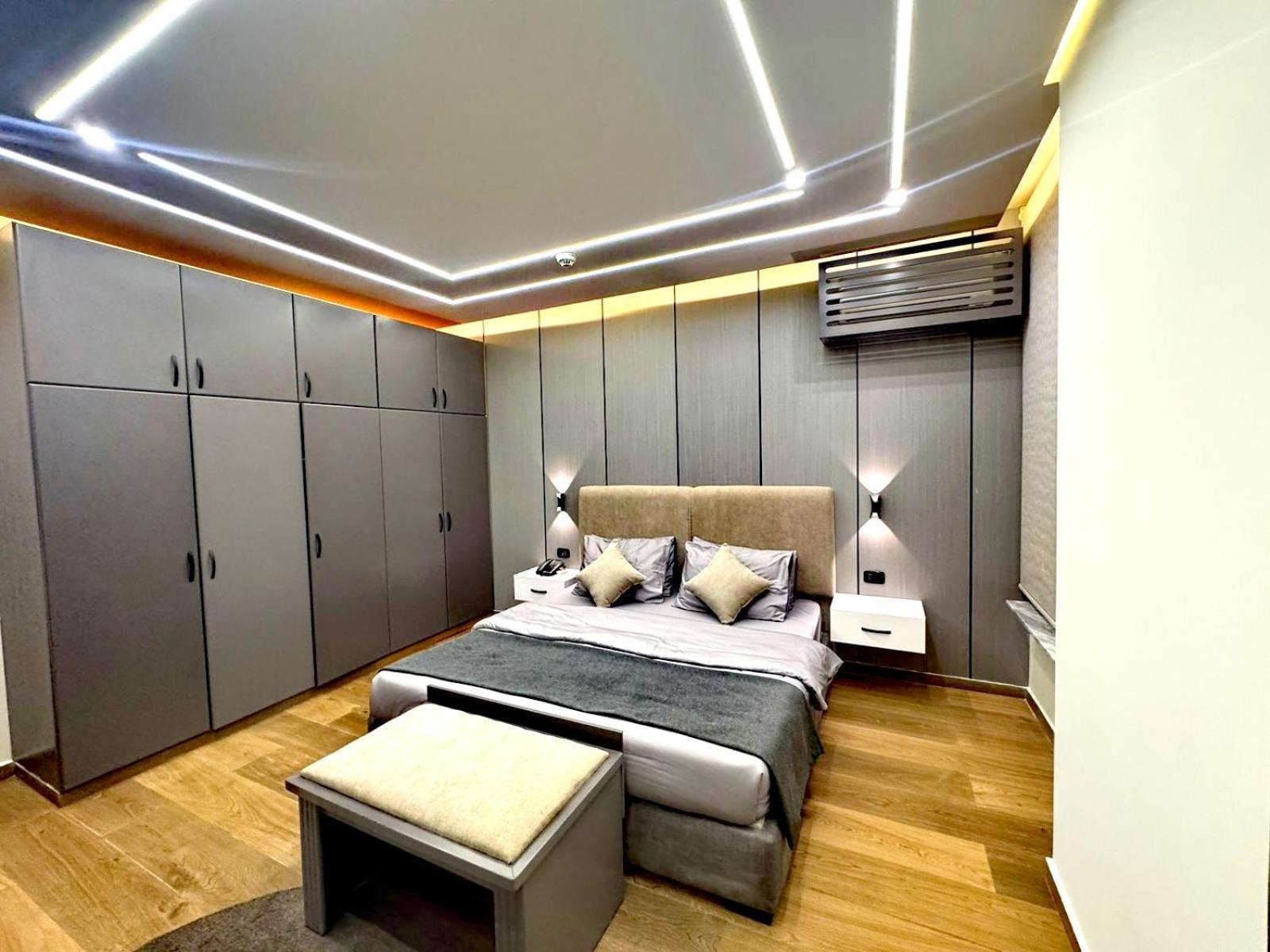 Queens Suite Hotel Бейрут Екстер'єр фото