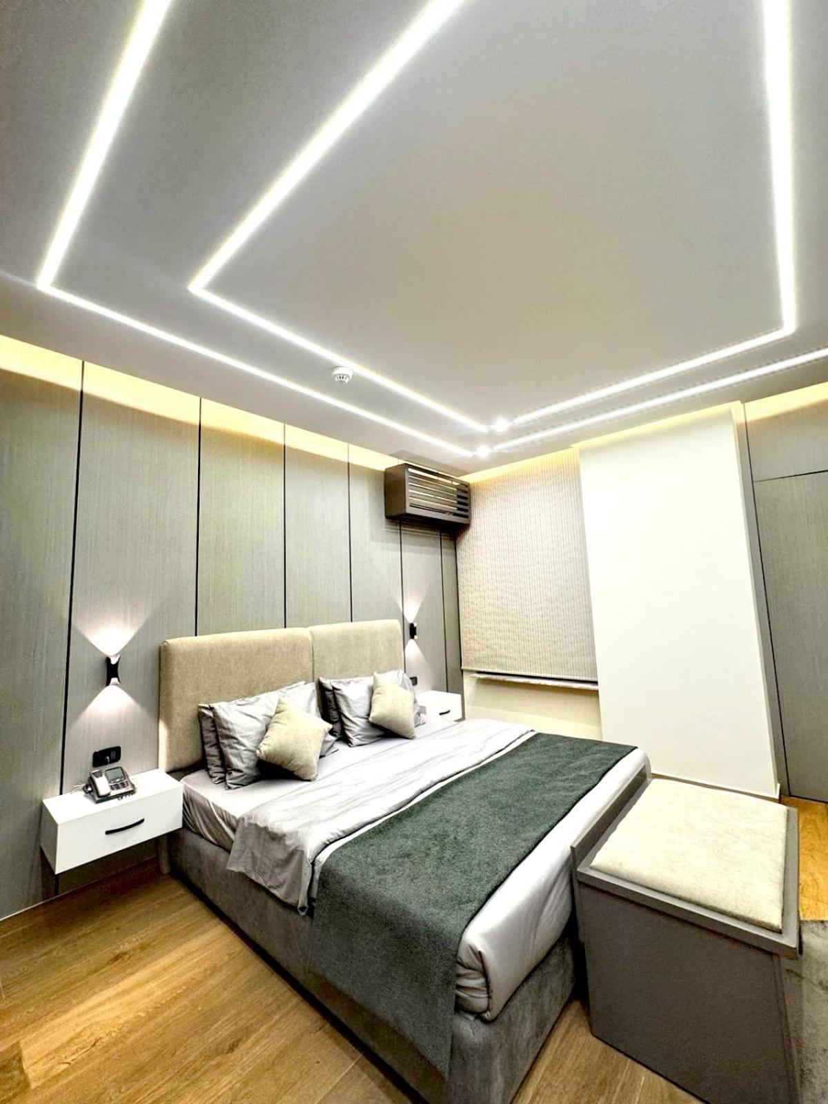 Queens Suite Hotel Бейрут Екстер'єр фото